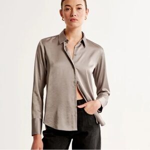 Abercrombie & Fitch Women's Button-Up Shirt